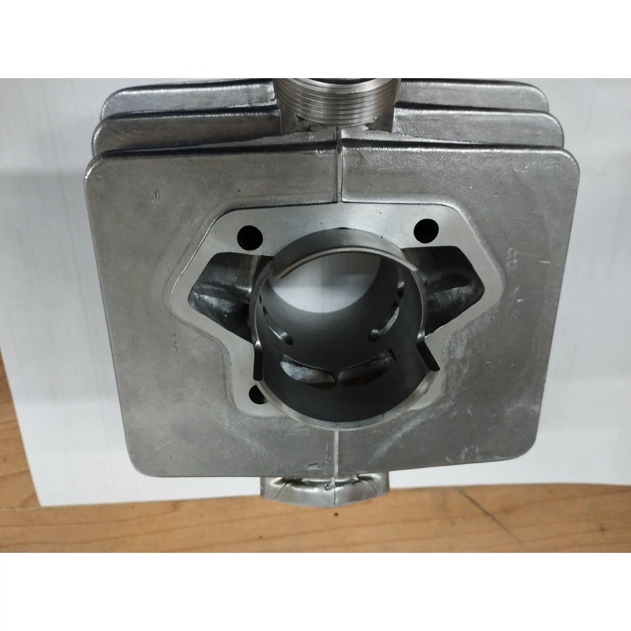 Simson 90/4/2/2 Tuning hengerszett Almot