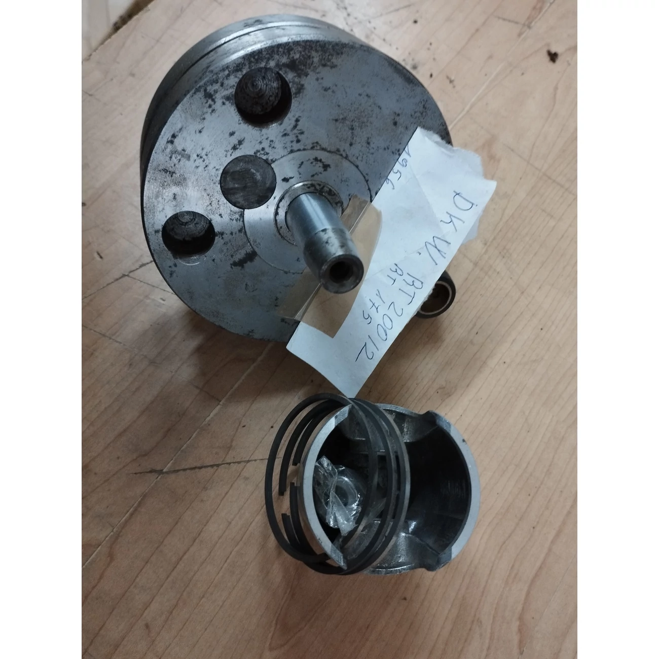 DKW RT 175 / 200 Főtengely eredeti új + Eredeti dugattyú szett 66,5mm