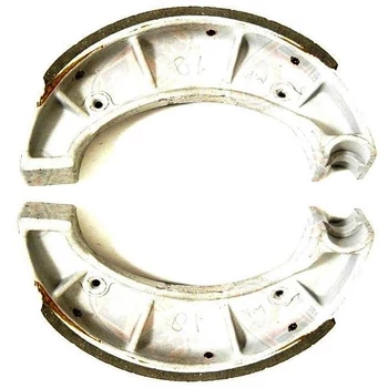 pannonia-fekpofa-parban-kis-fekdobose.jpg